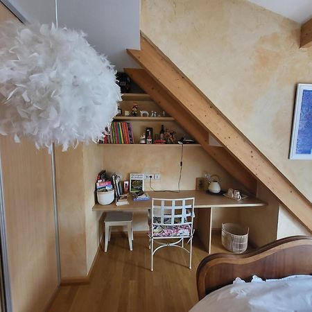GiromagnyPoesie En Partage住宿加早餐旅馆 外观 照片